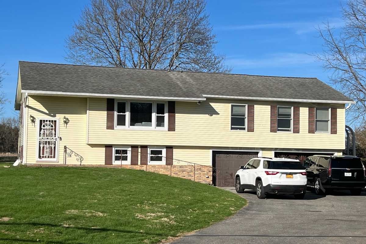Former home of Ben’s Deli in Dover sold in February