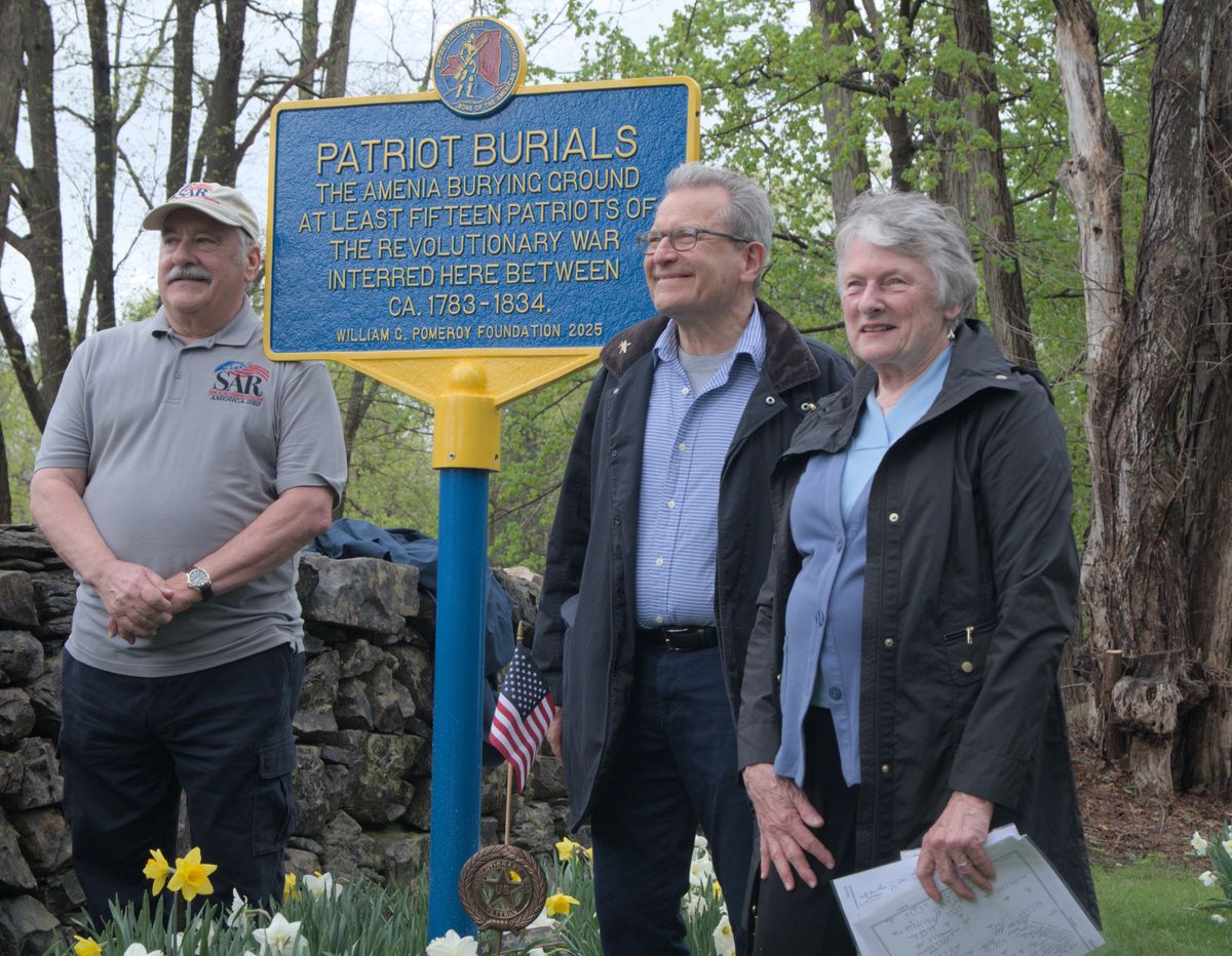 Historians and neighbors celebrate Revolutionary War veterans at old Amenia Burying Ground