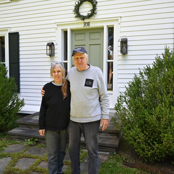 Black Squirrel Antiques proprietors prepare to relocate