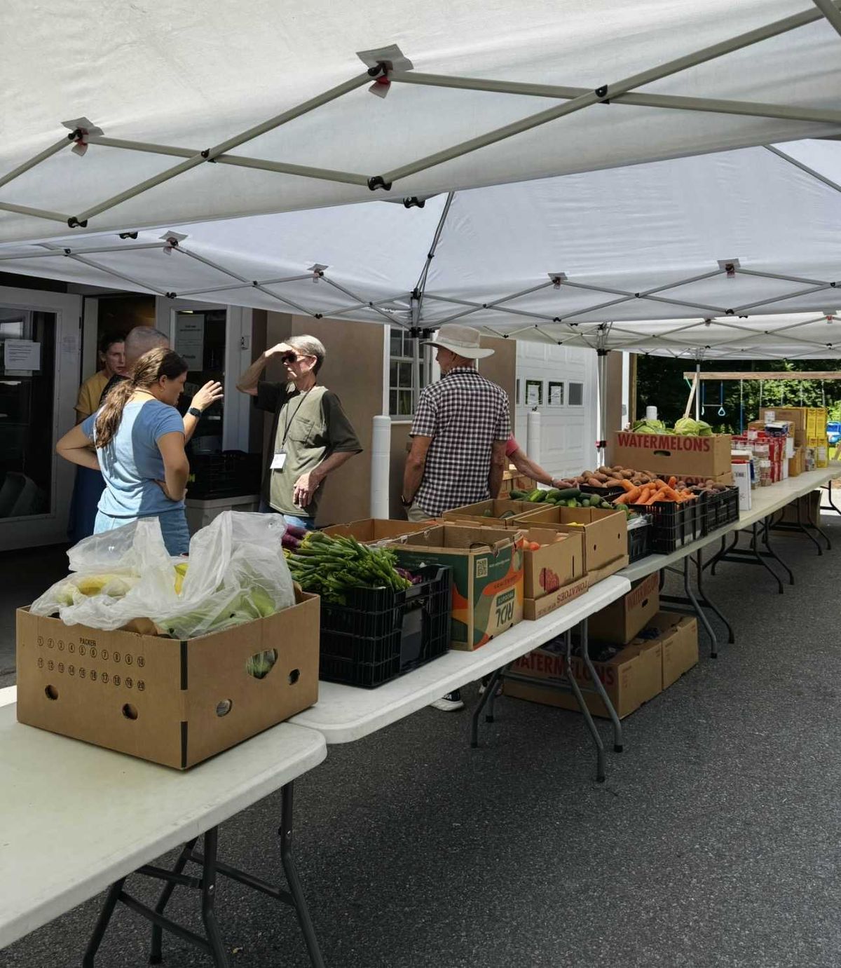 Food pantries, farmers markets adapt after federal aid cuts