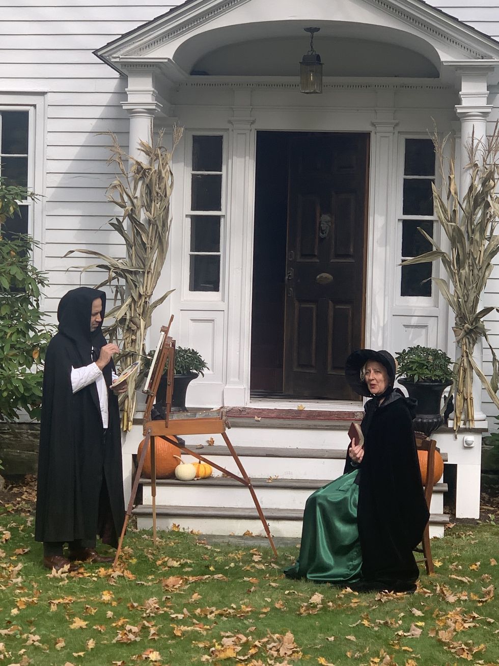 Cemetery Lantern Tours hosted in person and virtually for Halloween