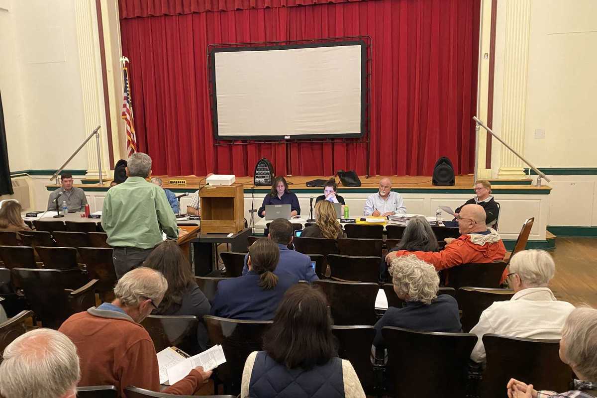 Amenia residents voice concerns over rural character