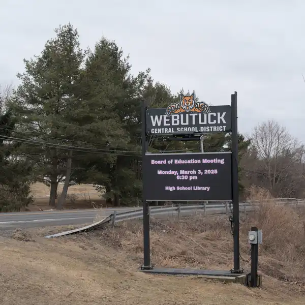 Webutuck discipline referrals drop by half after cellphone ban