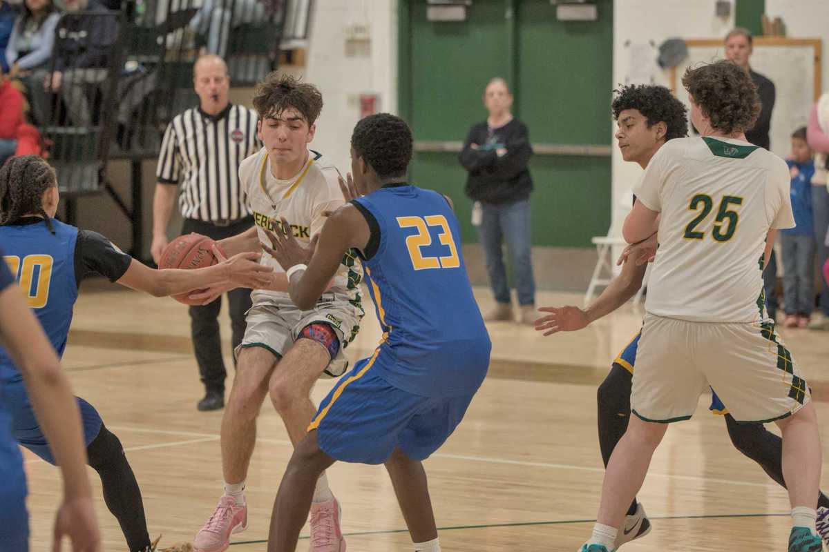 Webutuck varsity boys qualify for sectionals for the first time in a decade