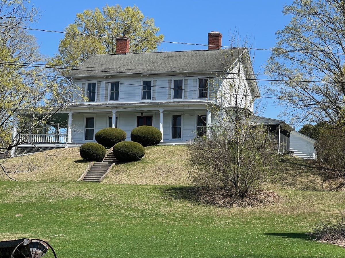 Amenia home price gap widens