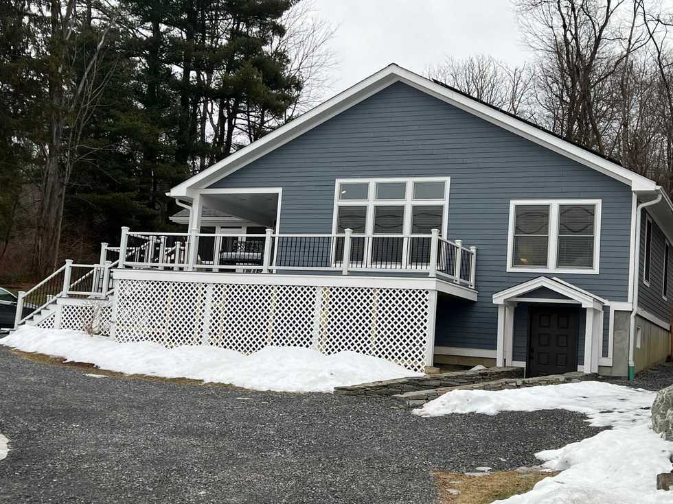 Stanford real estate market sees bump in October sales