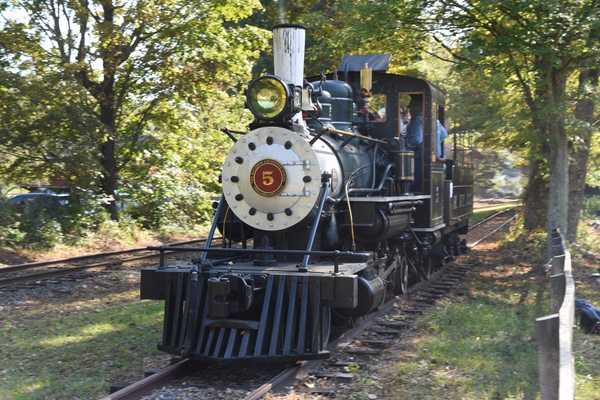 Making Tracks To Admire and Enjoy Railroad History
